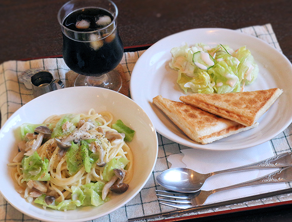クリームパスタ＆ホットサンドセット